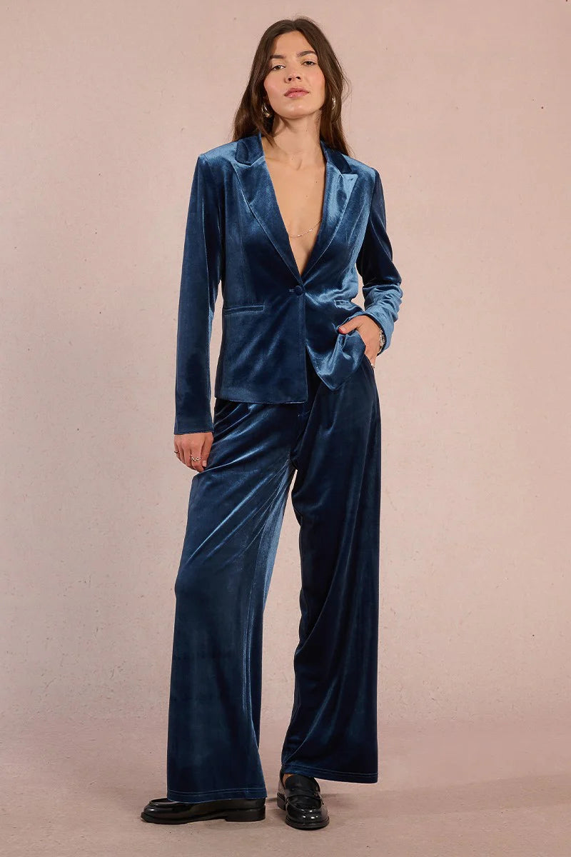 Molly Velvet Blazer
