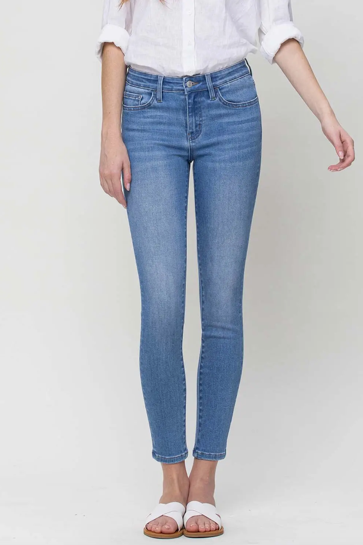 Amber Mid Rise Ankle Skinny Jeans (Light Wash)