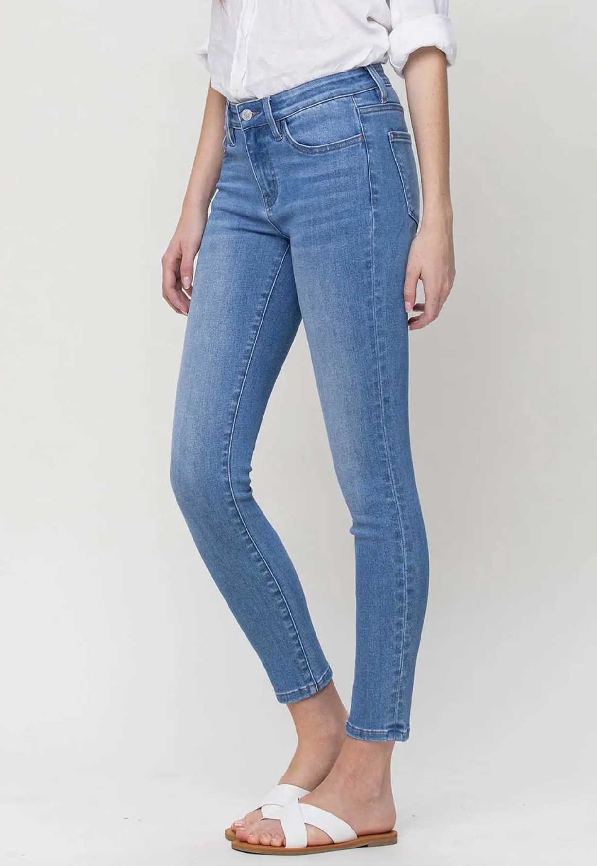 Amber Mid Rise Ankle Skinny Jeans (Light Wash)