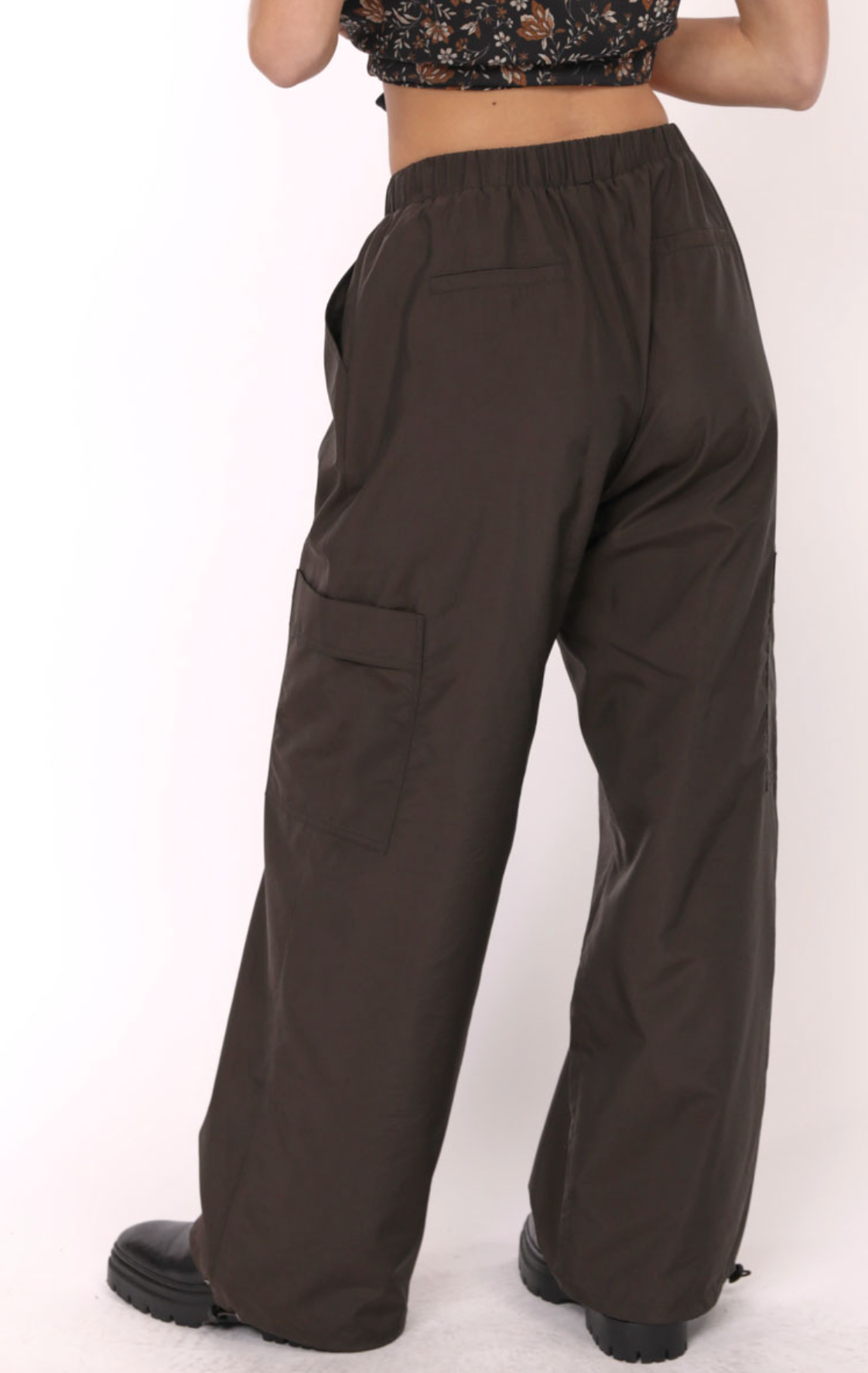 Ashton Pants with Cargo Pockets (Chocolate)