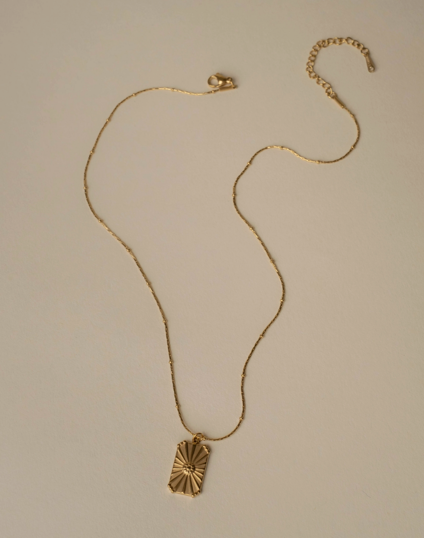 Lila Flower Burst Necklace