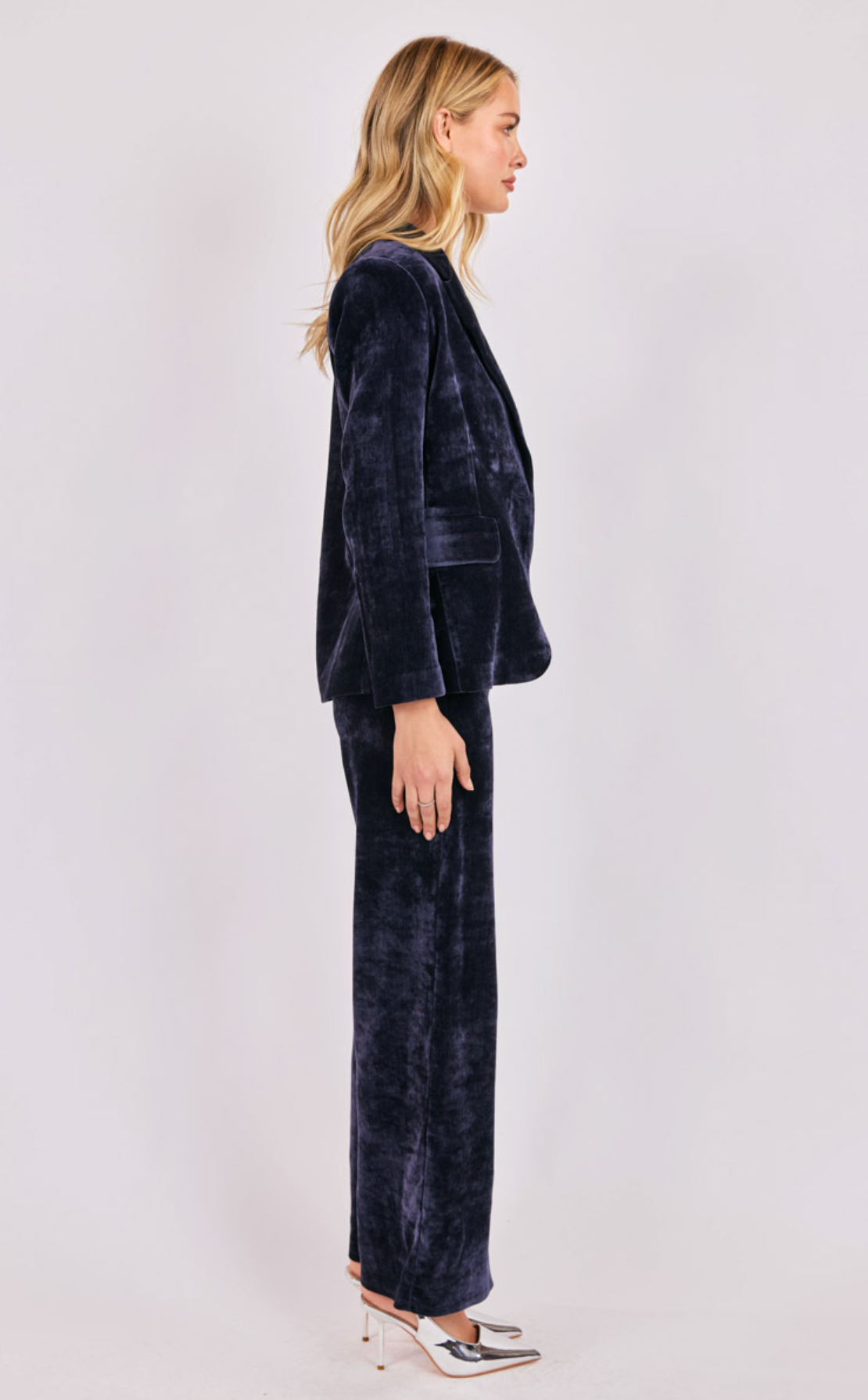 Velvet Avenue Blazer (Midnight)