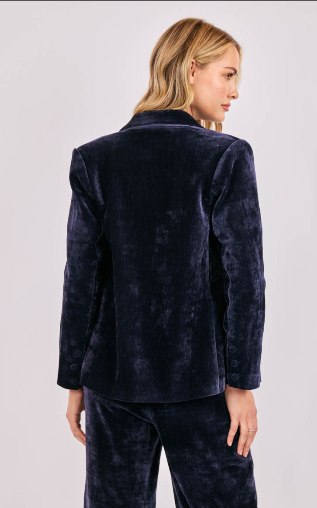 Velvet Avenue Blazer (Midnight)
