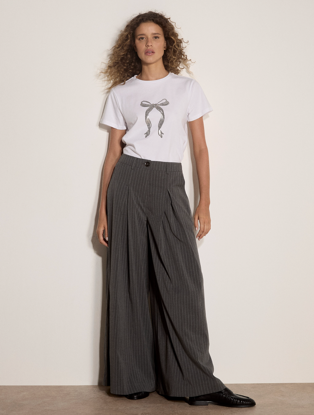 Foil Bow Graphic Tee