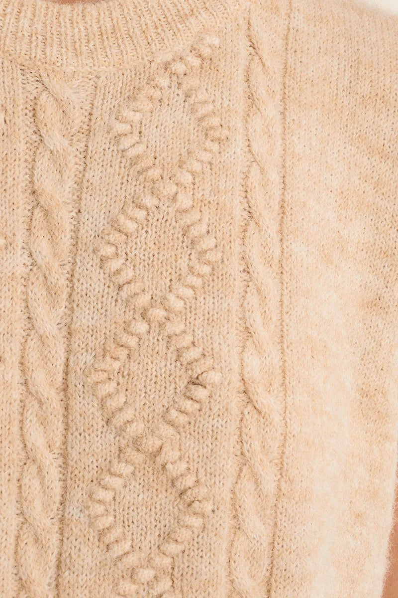 Sleeveless round neck sweater