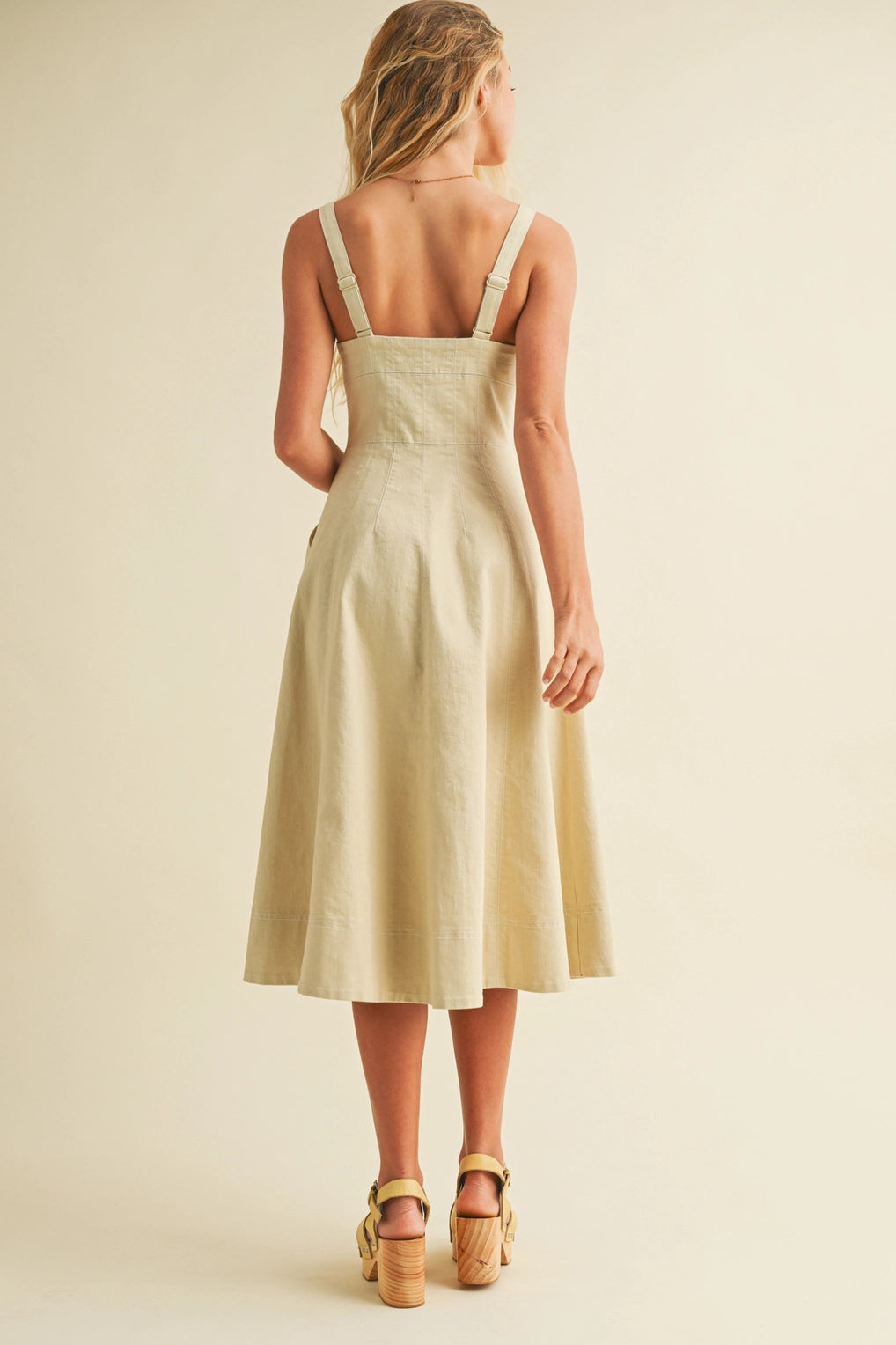 Front Button Closure Sleeveless Dress (Hemp)