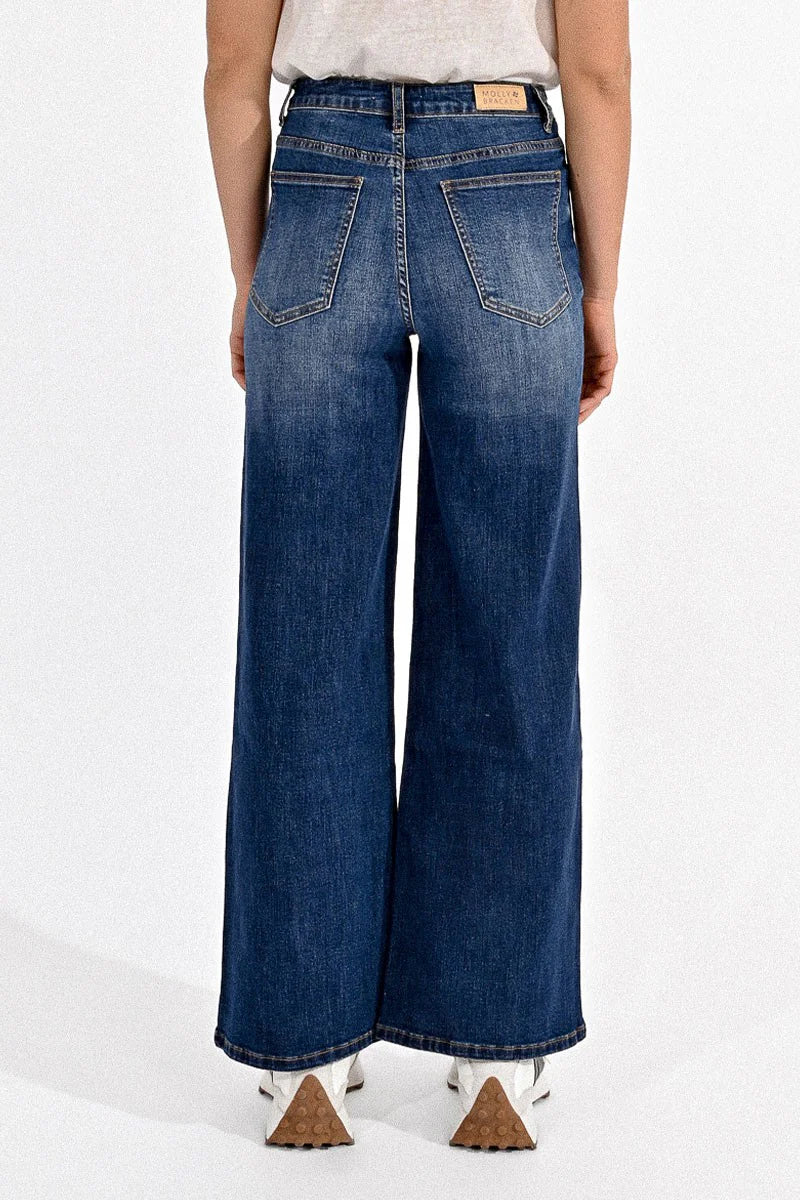 High-waisted wide-leg jeans