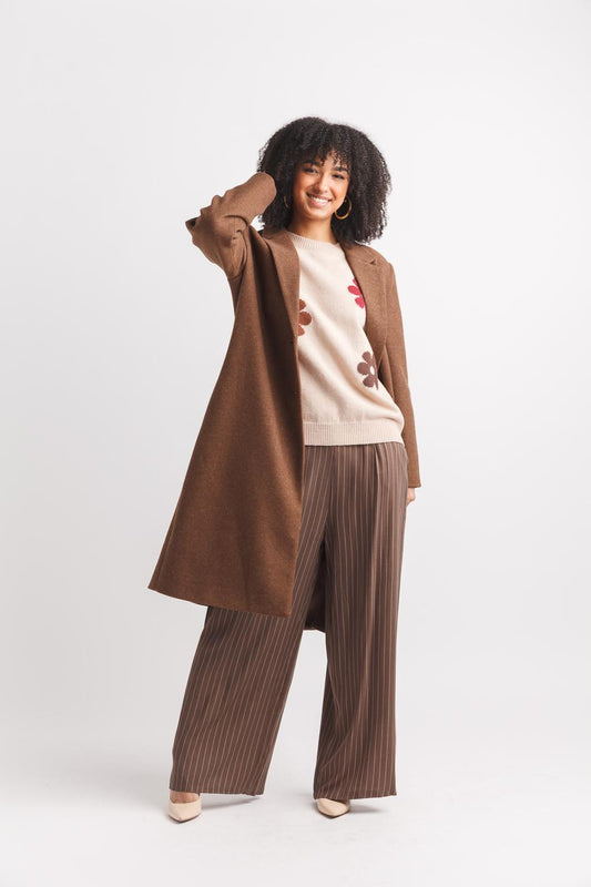 Lapel Single Breasted Coat w/ Pockets