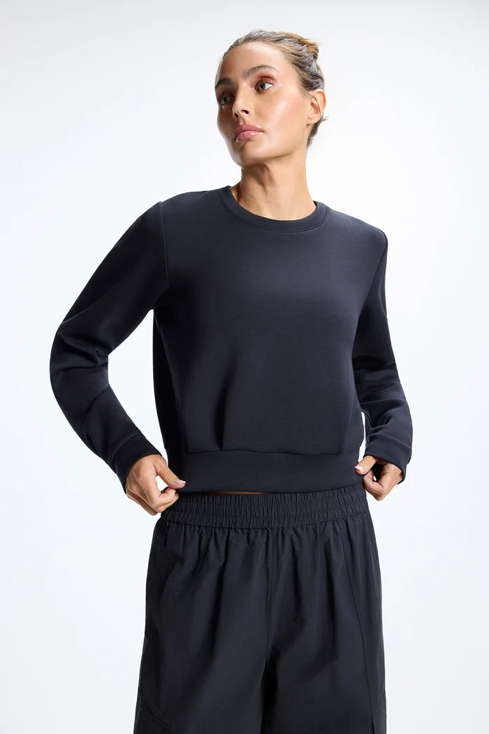 Dreamweave™ Pleated Crew Neck