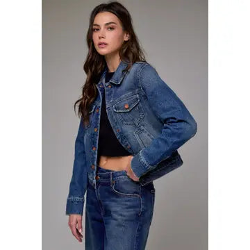 Classic Trucker Jacket (Dark Wash)