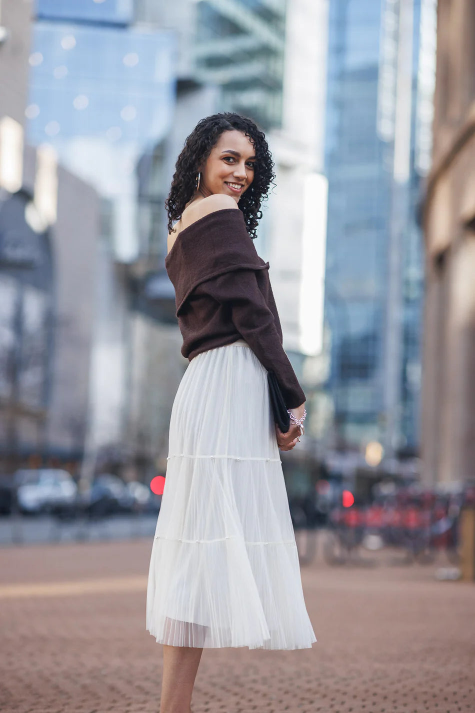 Tiered Pleated Tulle Skirt With Pearl  Details  (Cream)