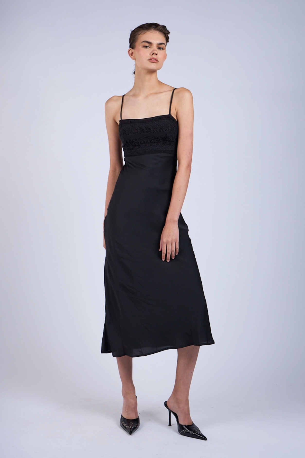 Black Sleeveless Lace Bra Top Slim Fit Midi Dress - Small Black Sleeveless Lace Bra Top Slim Fit Midi Dress - Small