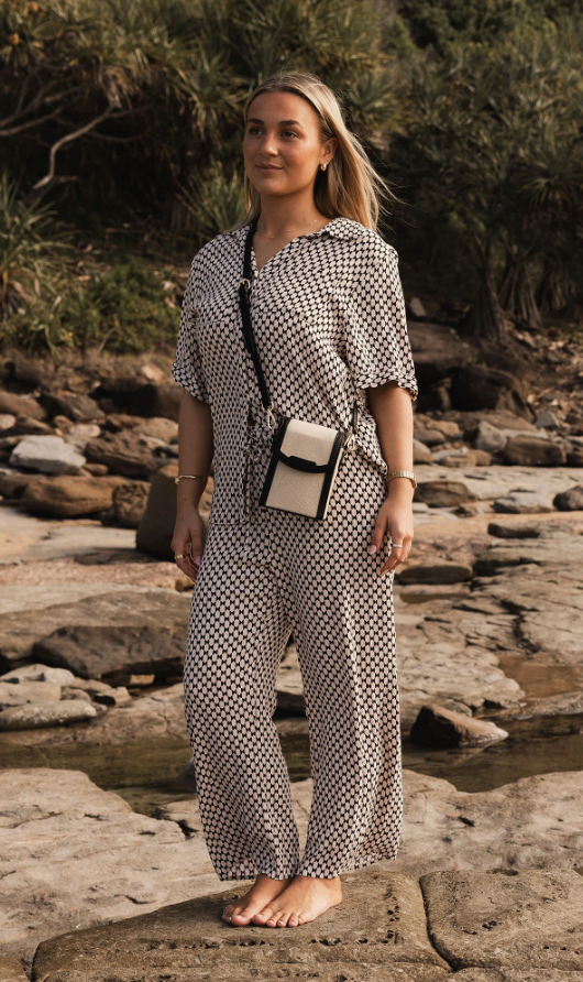 Yoko Canvas Phone Bag