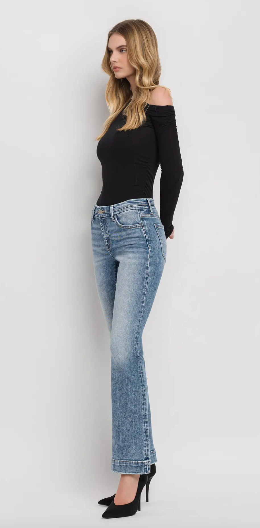 Mid Rise Seamless Waistband Bootcut Jeans (Mount Bruce)