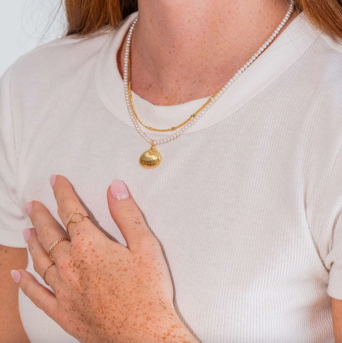 Evelyn curb necklace