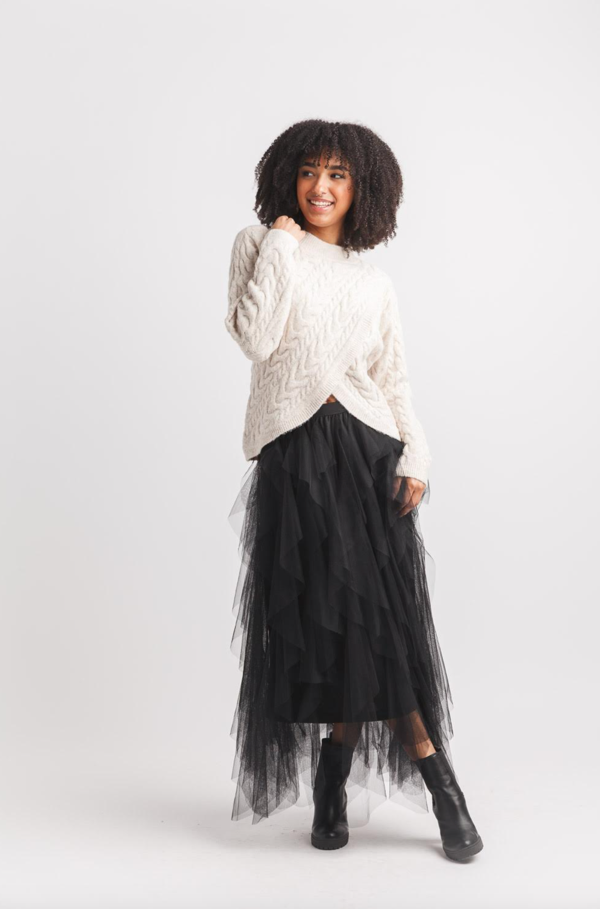 Cable knit Crossover Sweater (Oatmeal)