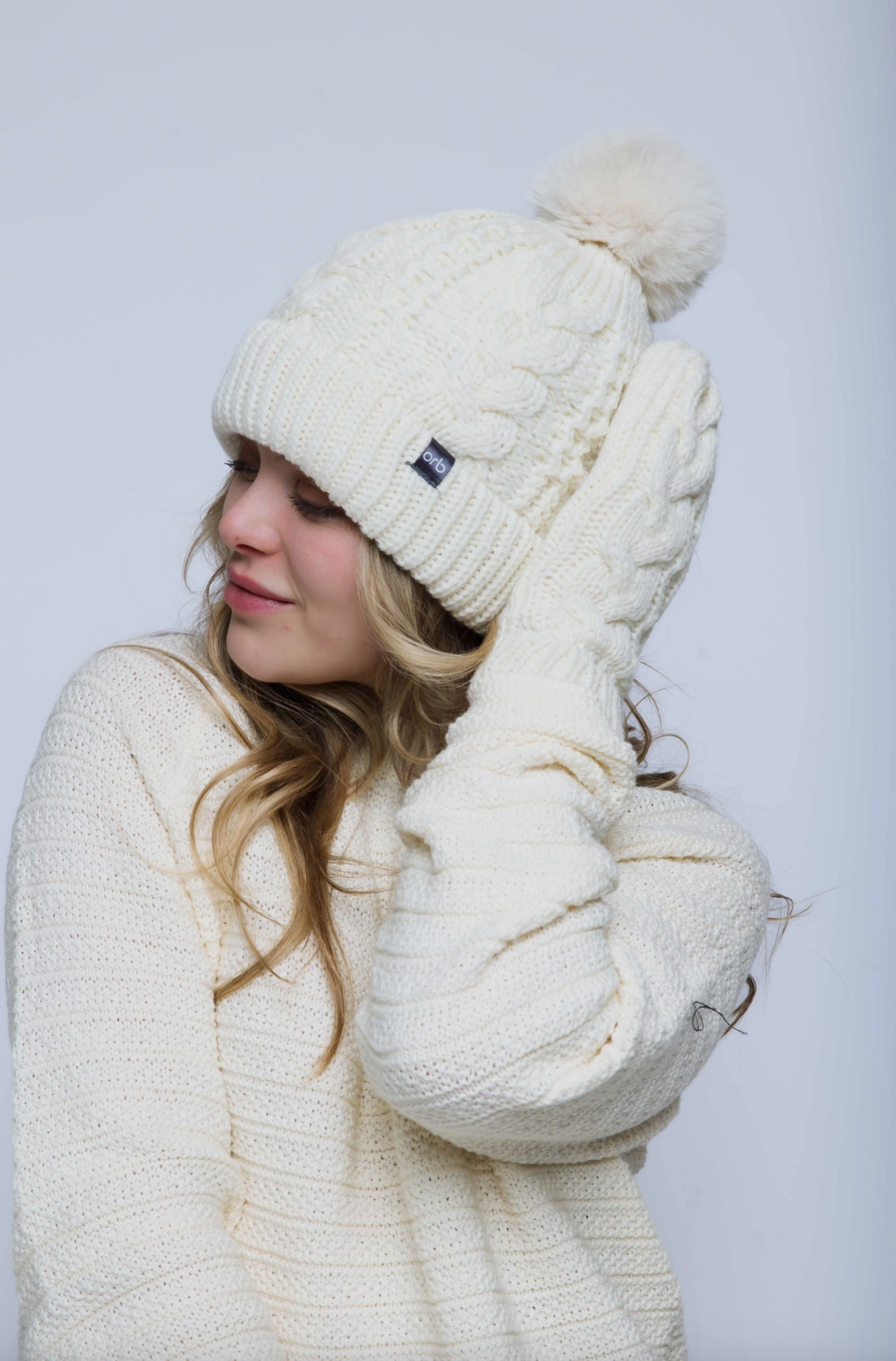 Marshmallow cable lined Beanie