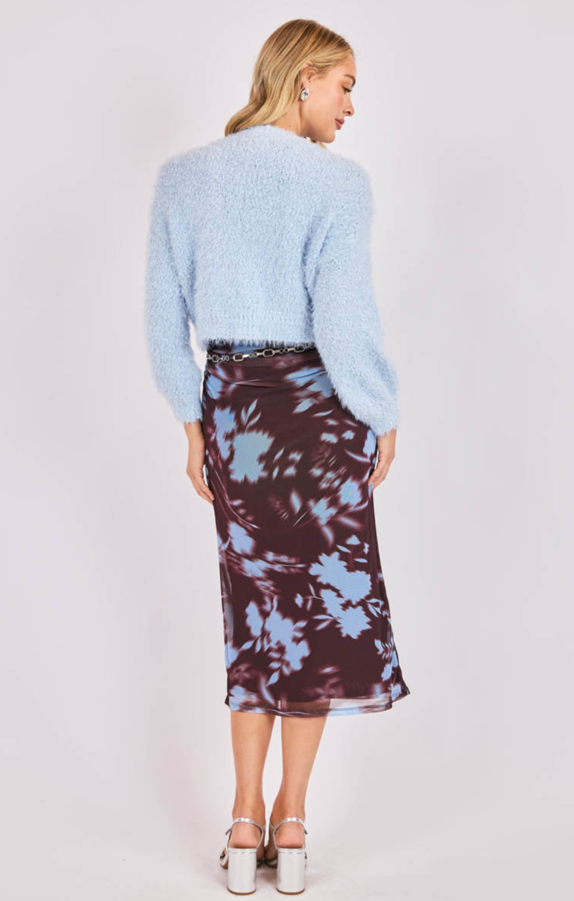 Electric Pulse Fuzzy Sweater (Sky)