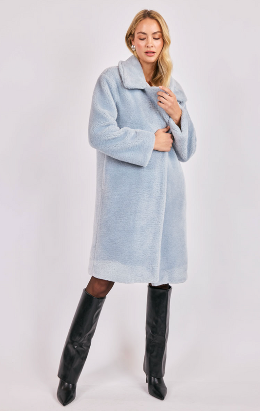Marquee Lights Faux shearlingCoat (Sky Blue)