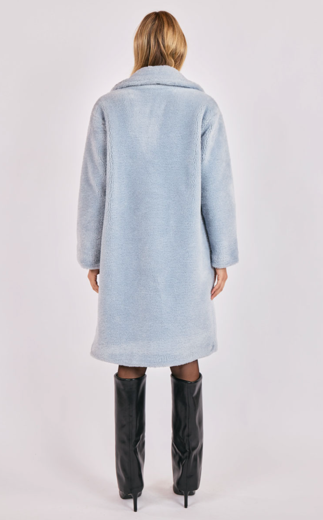 Marquee Lights Faux shearlingCoat (Sky Blue)