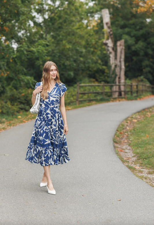 Short Sleeve Floral Dress with Lace Inset and Pockets