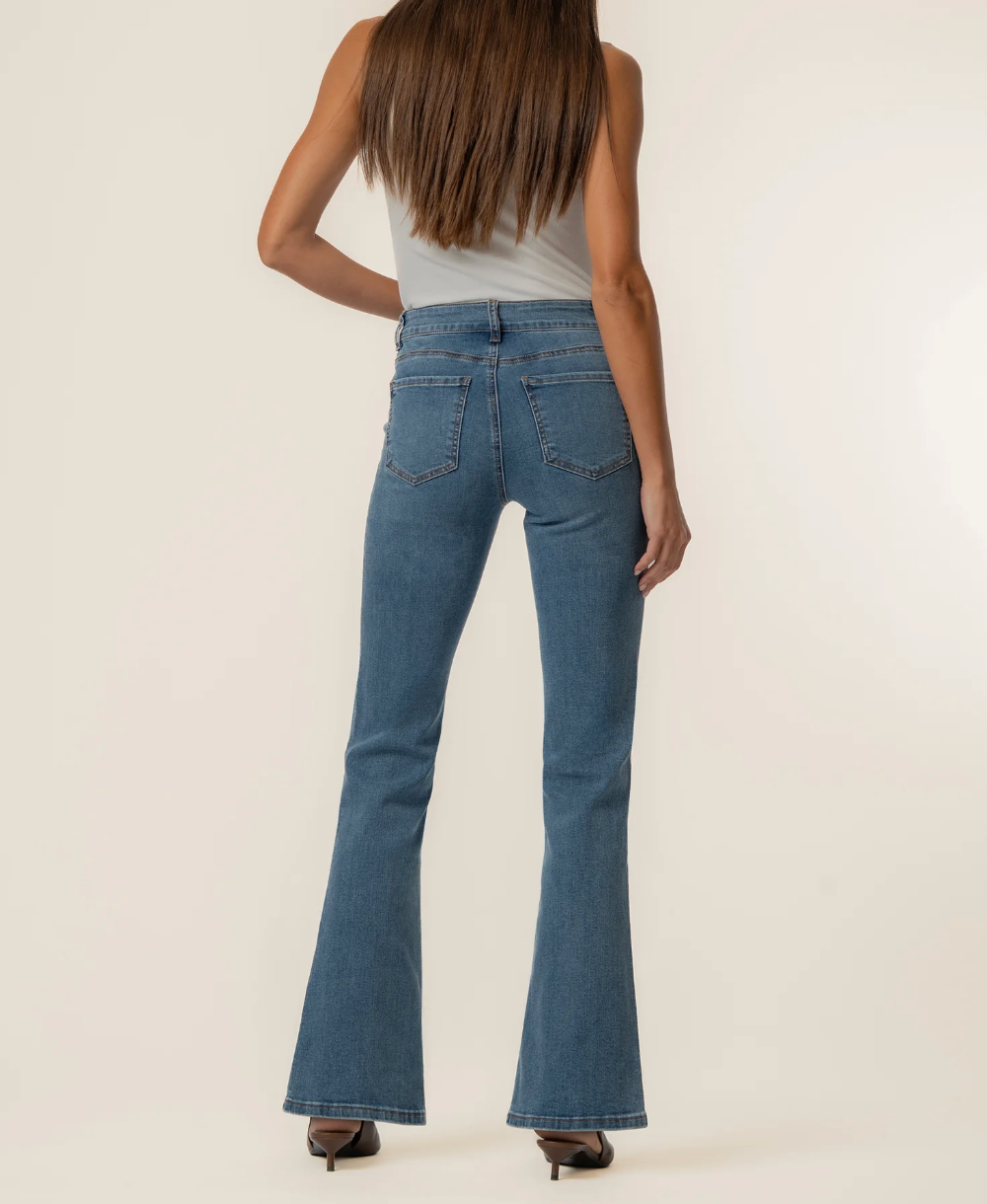 Stella High Rise Flare in Wish Wash