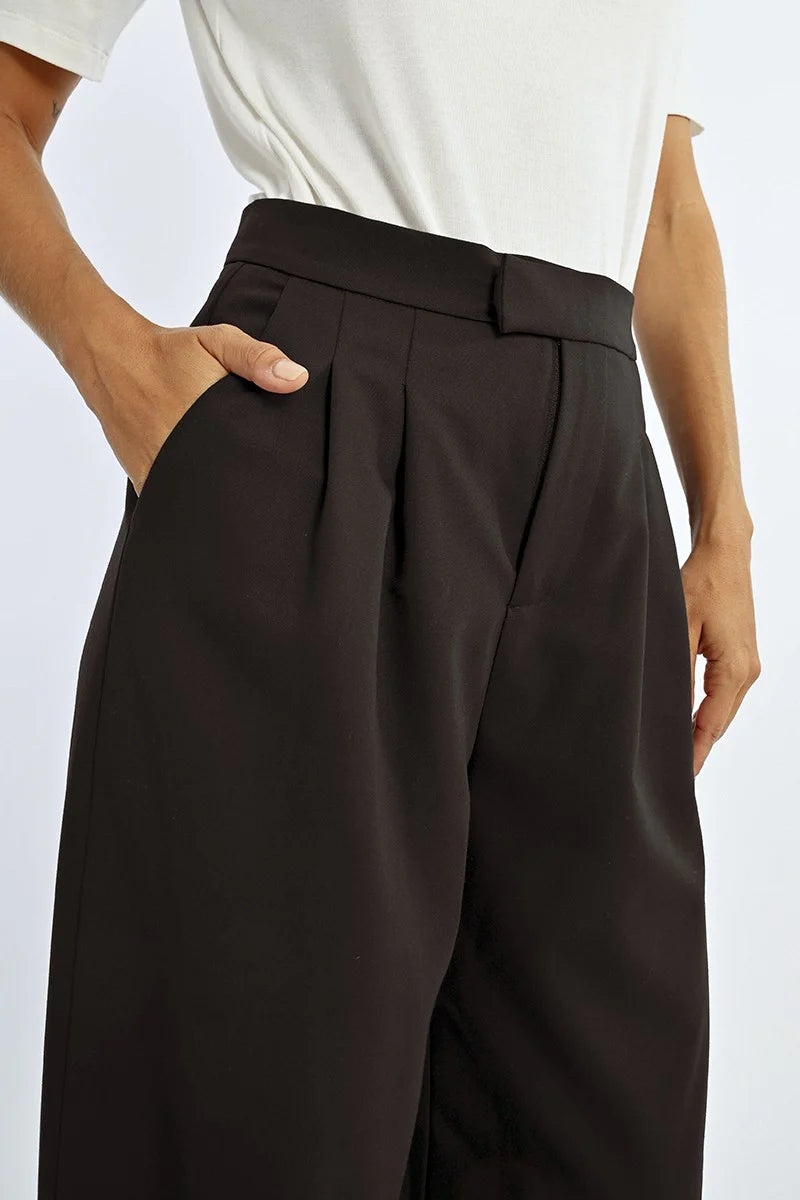 Young Ladies Straight Pleated Pants
