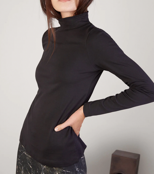Basieco High Neck T-Shirt