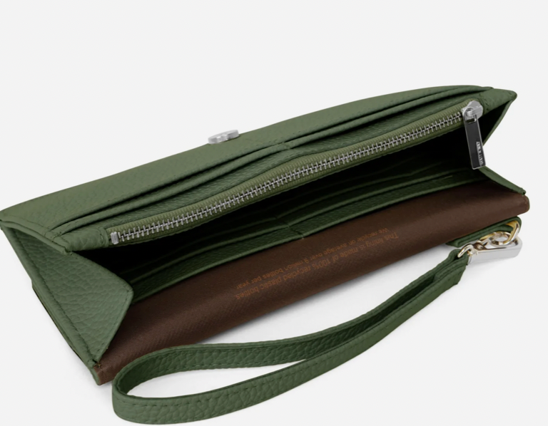 Cloe Purity Wallet